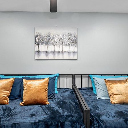 Warm Heights 2Br With Pool & Free Parking Apartman Houston Kültér fotó